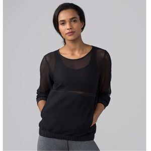 Lululemon Mesh On Mesh Pop Over